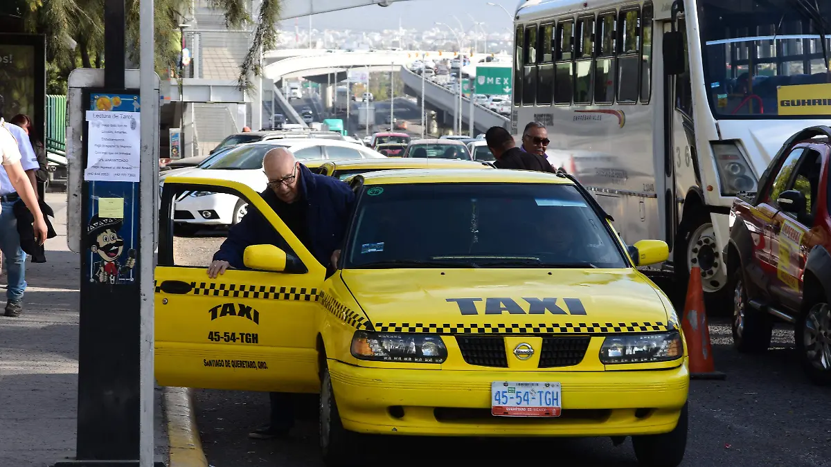 TAXISTAS EN QRO